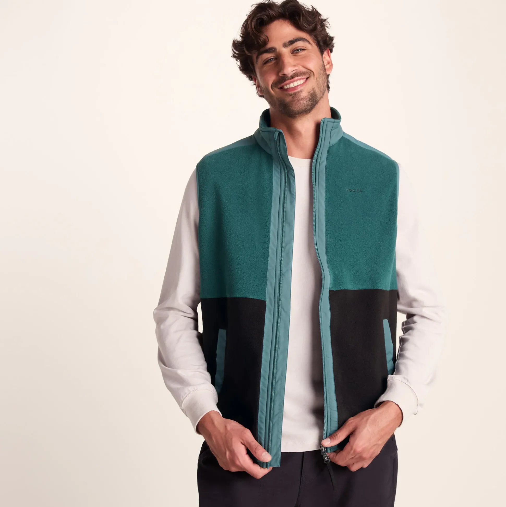 Boltby Mens Relaxed Fit Microfleece Gilet - Hydro Blue/Black