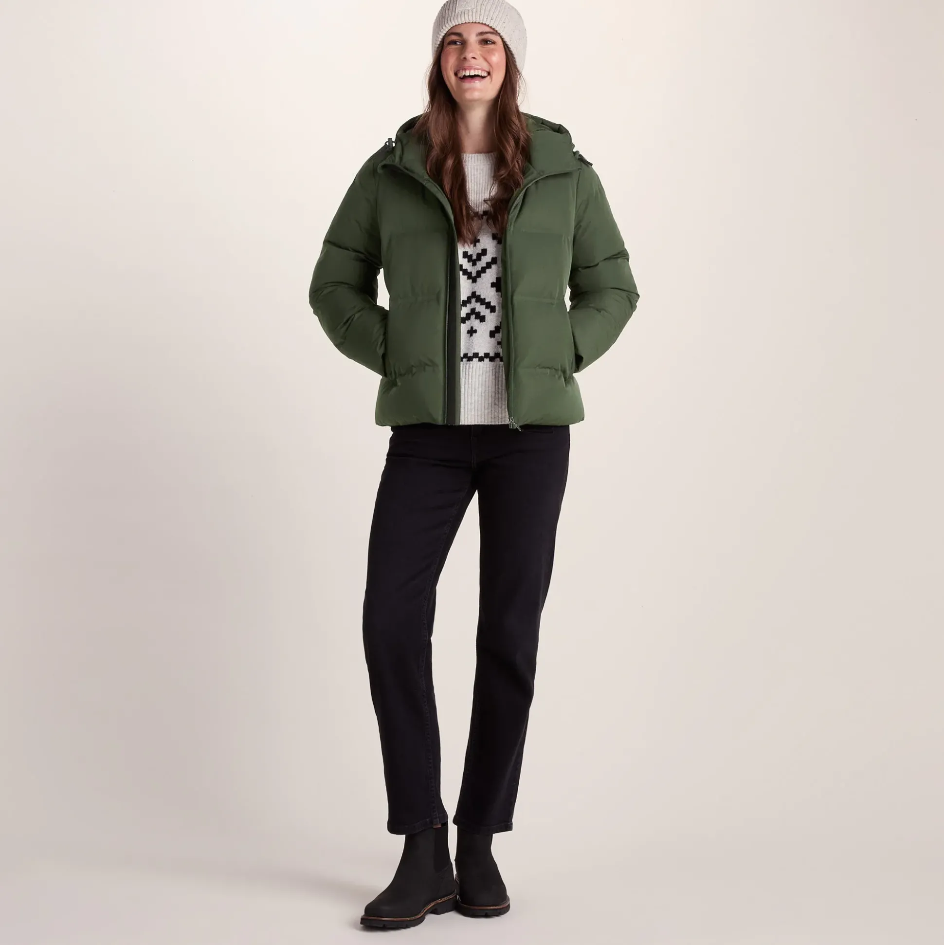 Dina Womens Shower Resistant Insulated Jacket - Dark Green