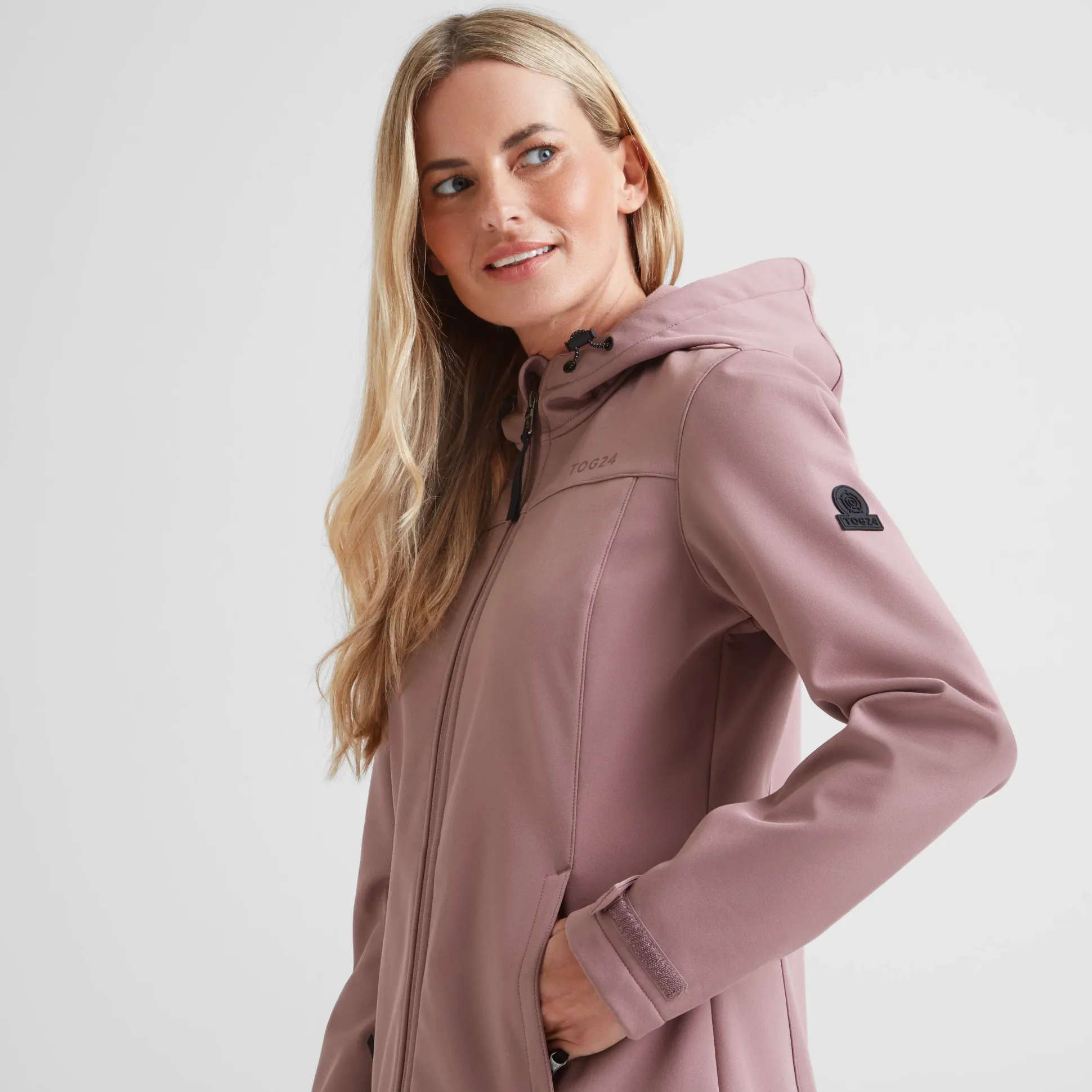 Keld Womens Shower Resistant Hooded Softshell Jacket - Mauve