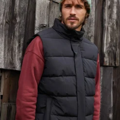 Leighton Mens Shower Resistant Insulated Gilet - Black