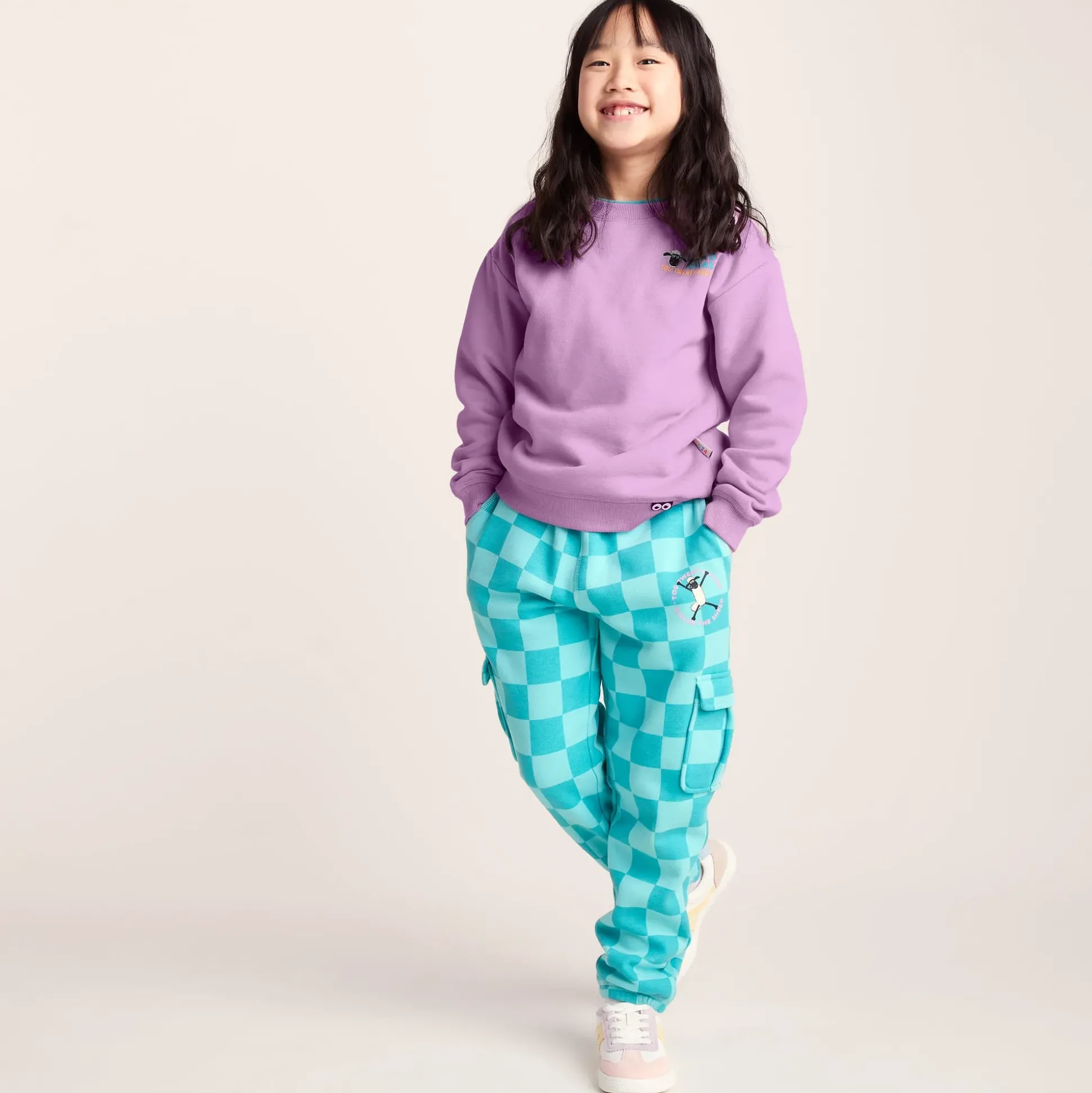 Montadale Kids Shaun the Sheep Crew Sweat - Lilac Haze