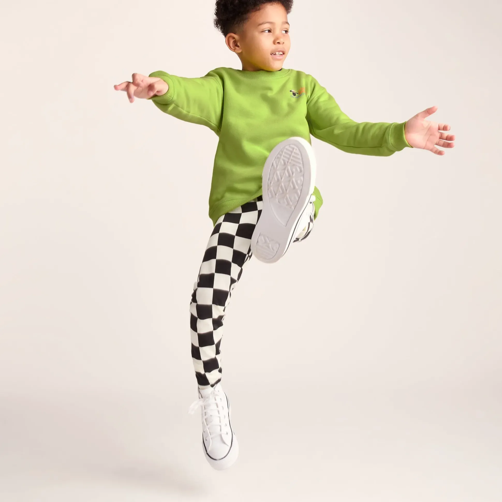 Montadale Kids Shaun the Sheep Crew Sweat - Lime Green