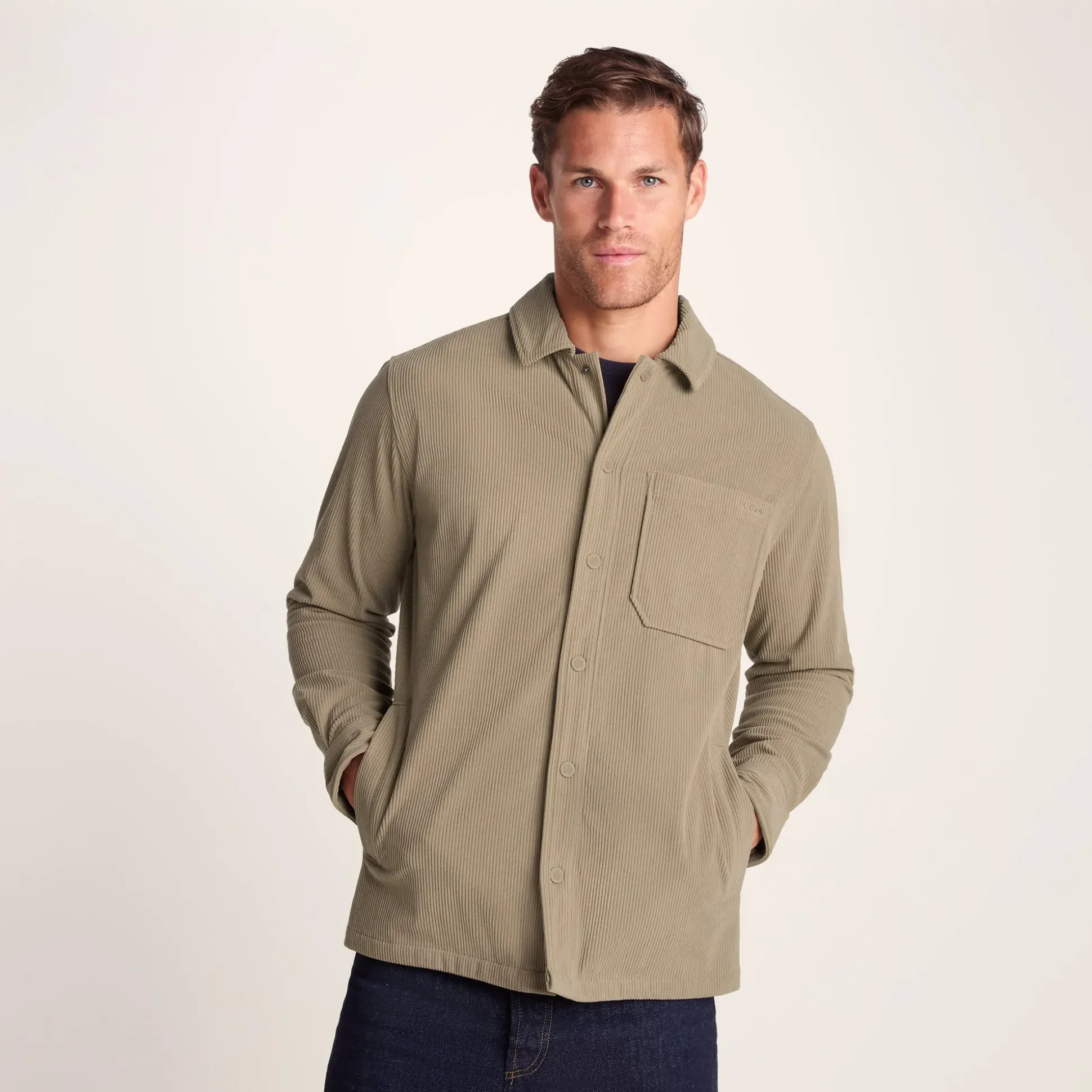 Olson Mens Chunky Corduroy Shacket - Walnut