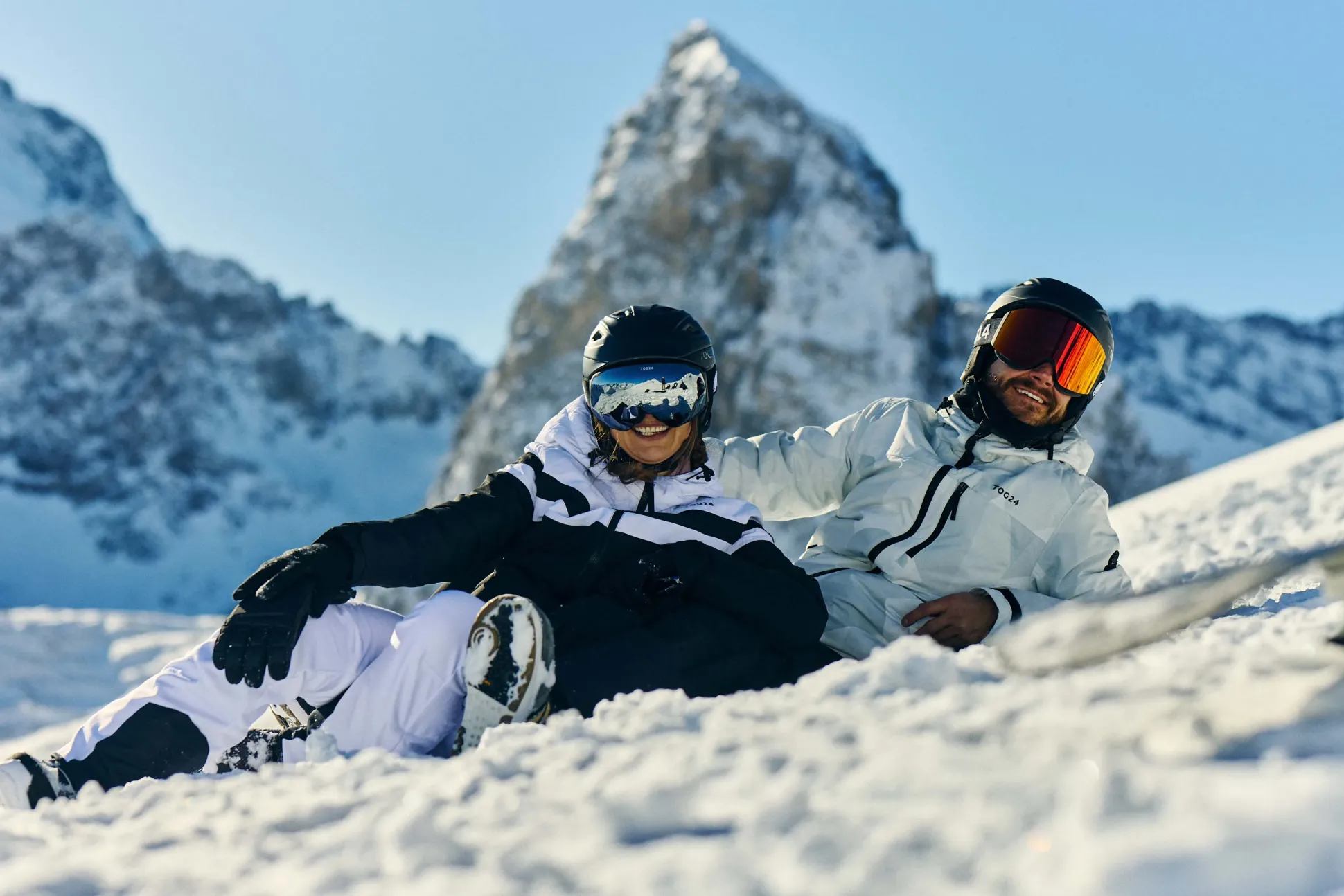 Panorama Womens Ski Jacket - Black/Optic White