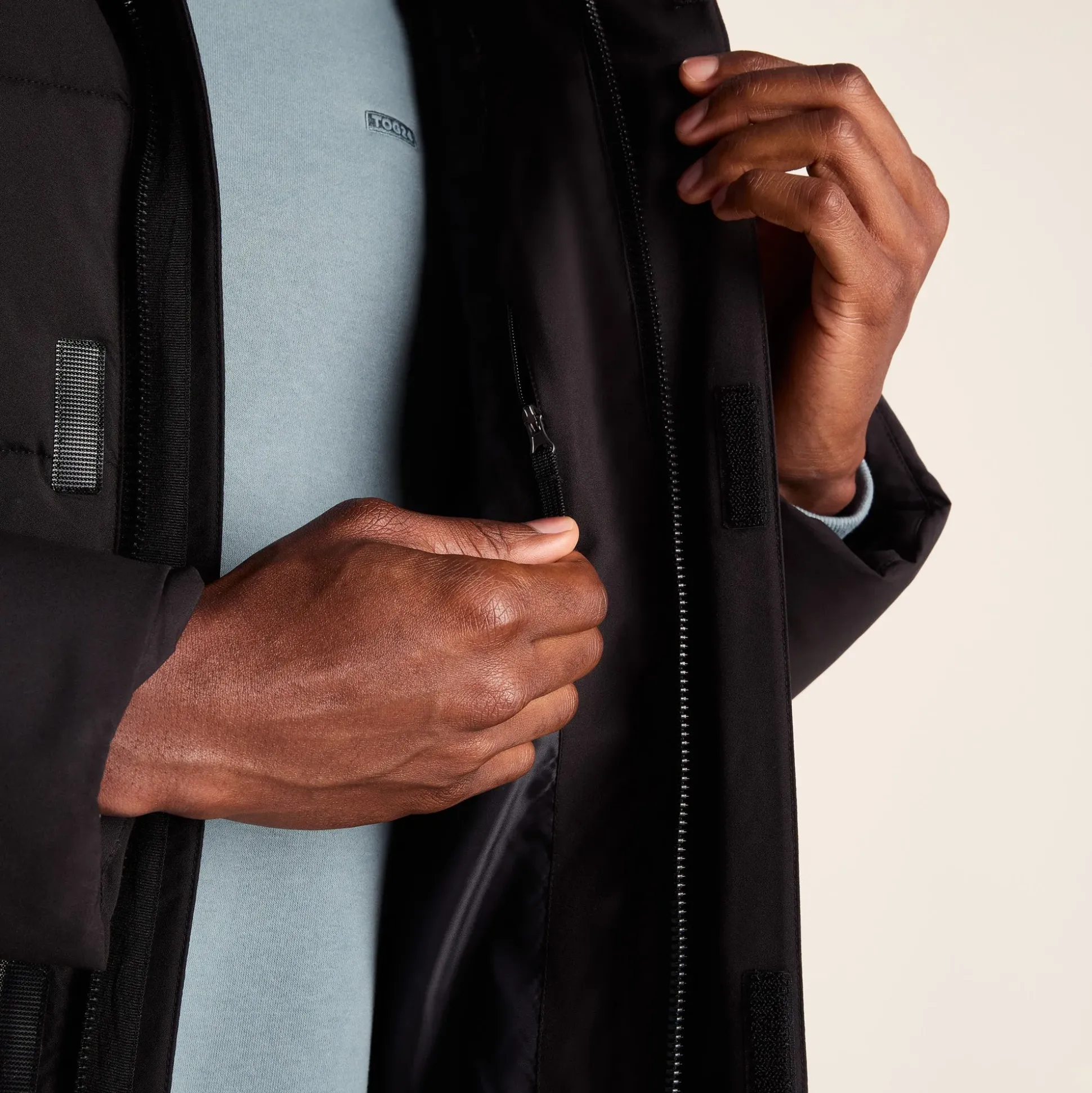 Preece Mens Long Shower Resistant Insulated Jacket - Black