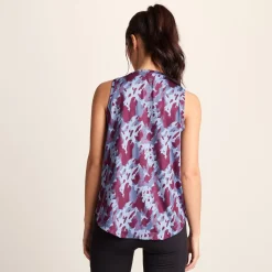 Quinn Womens Performance Vest - Smokey Blue Print
