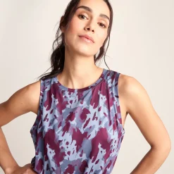 Quinn Womens Performance Vest - Smokey Blue Print