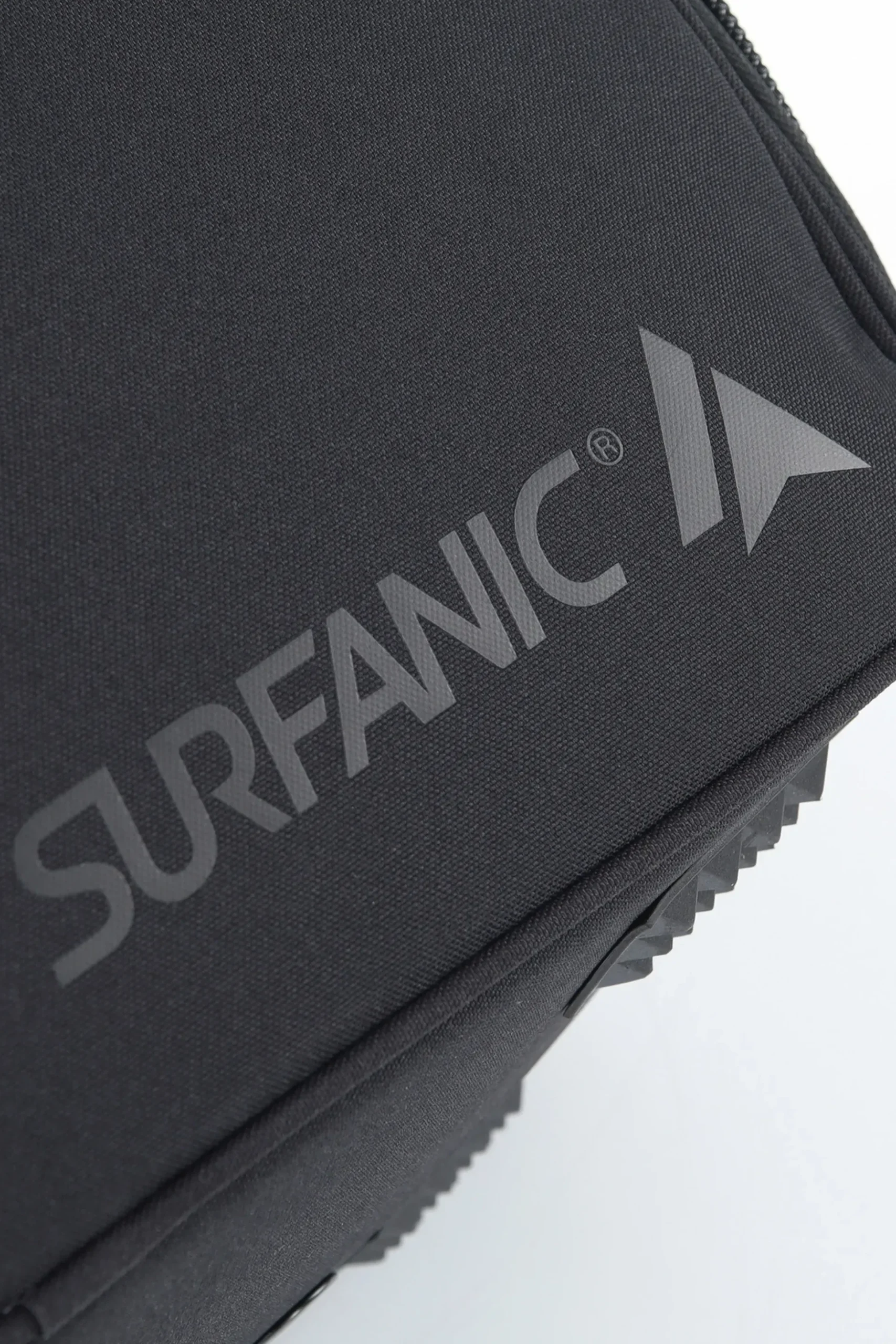 Surfanic Boot & Helmet Bag 28l - Black