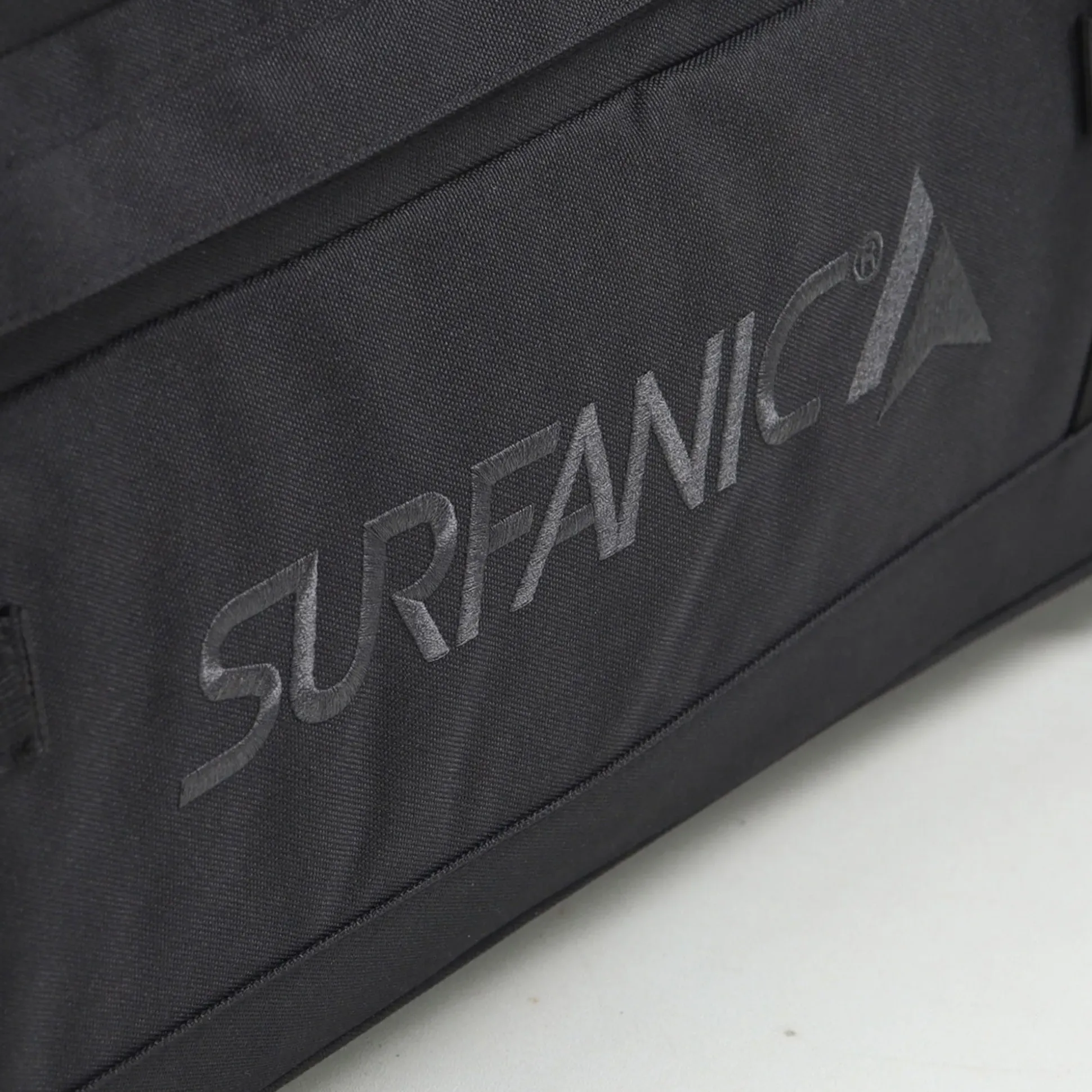 Surfanic Maxim 3.0 120L Roller Bag - Black Marl