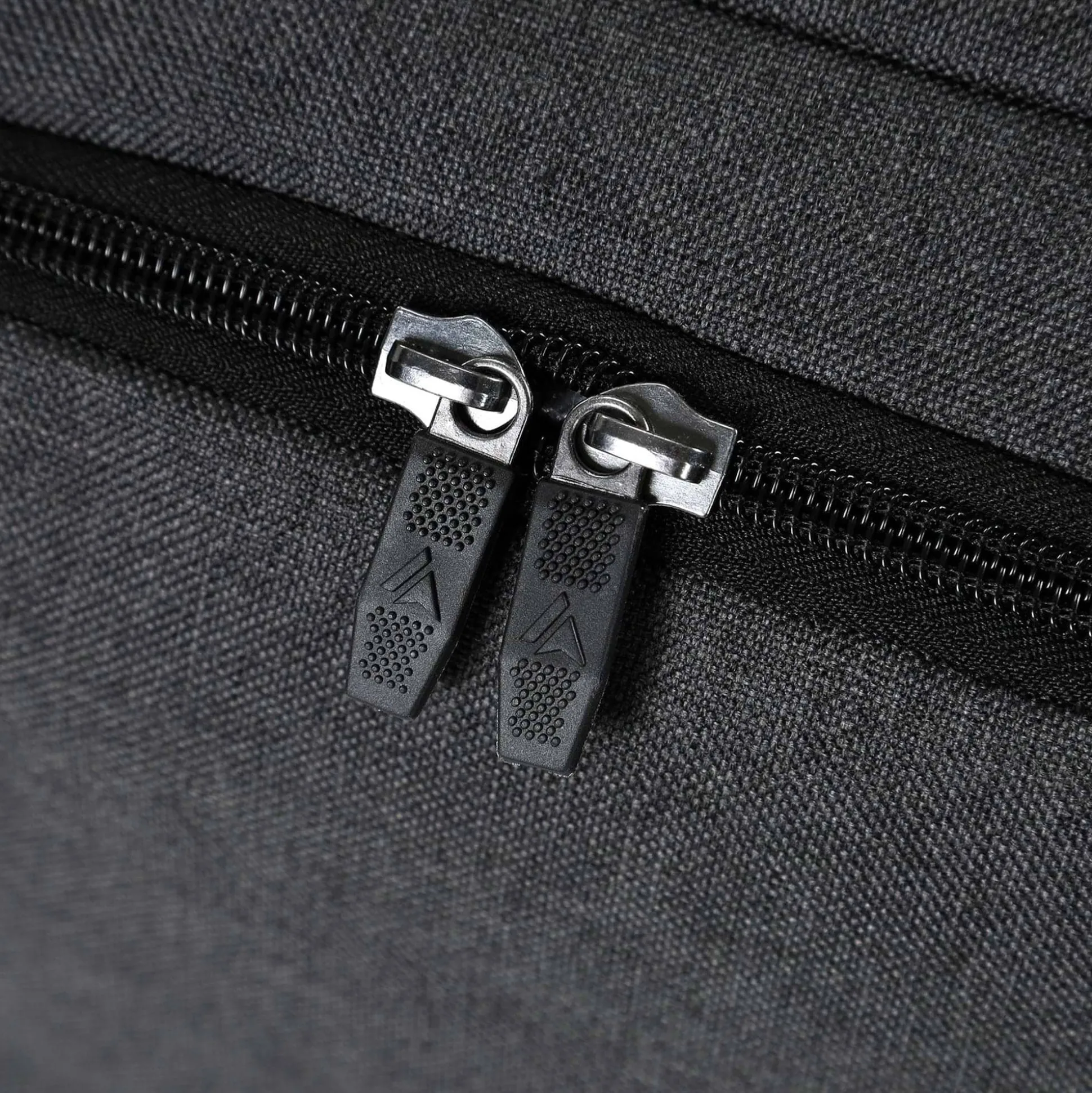 Surfanic Maxim 2.0 70L Roller Bag - Grey Marl